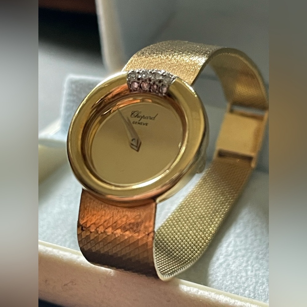 SPECIAL EDITION - Chopard Happy Diamonds Vintage Watch in 18 Carat Yellow Gold